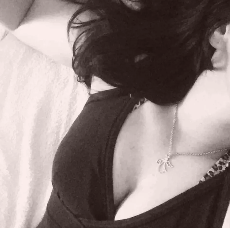 Lily, 39