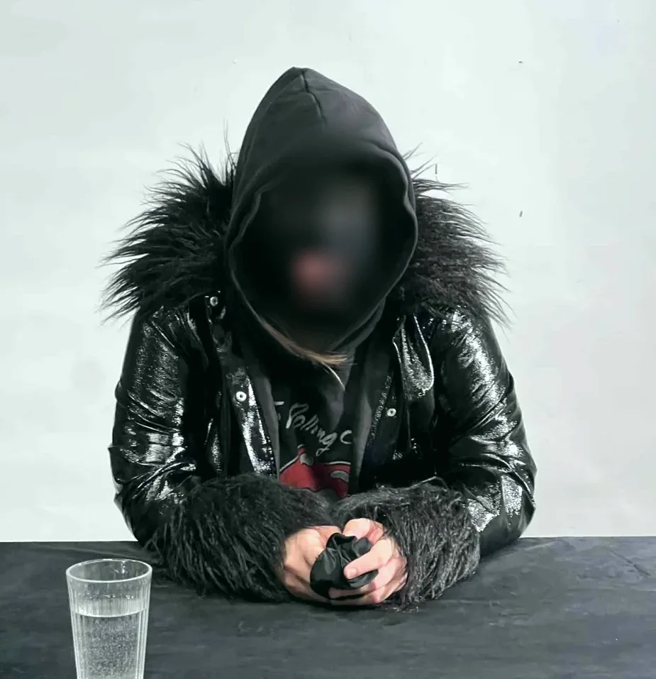 Seren, 21